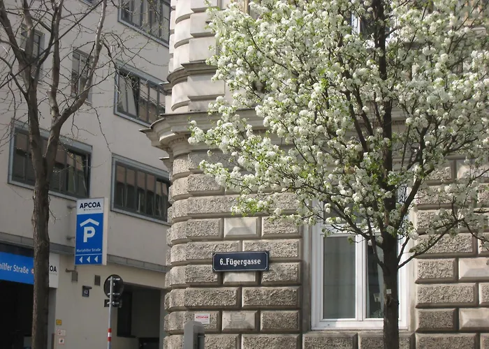Westend City Hostel Wien